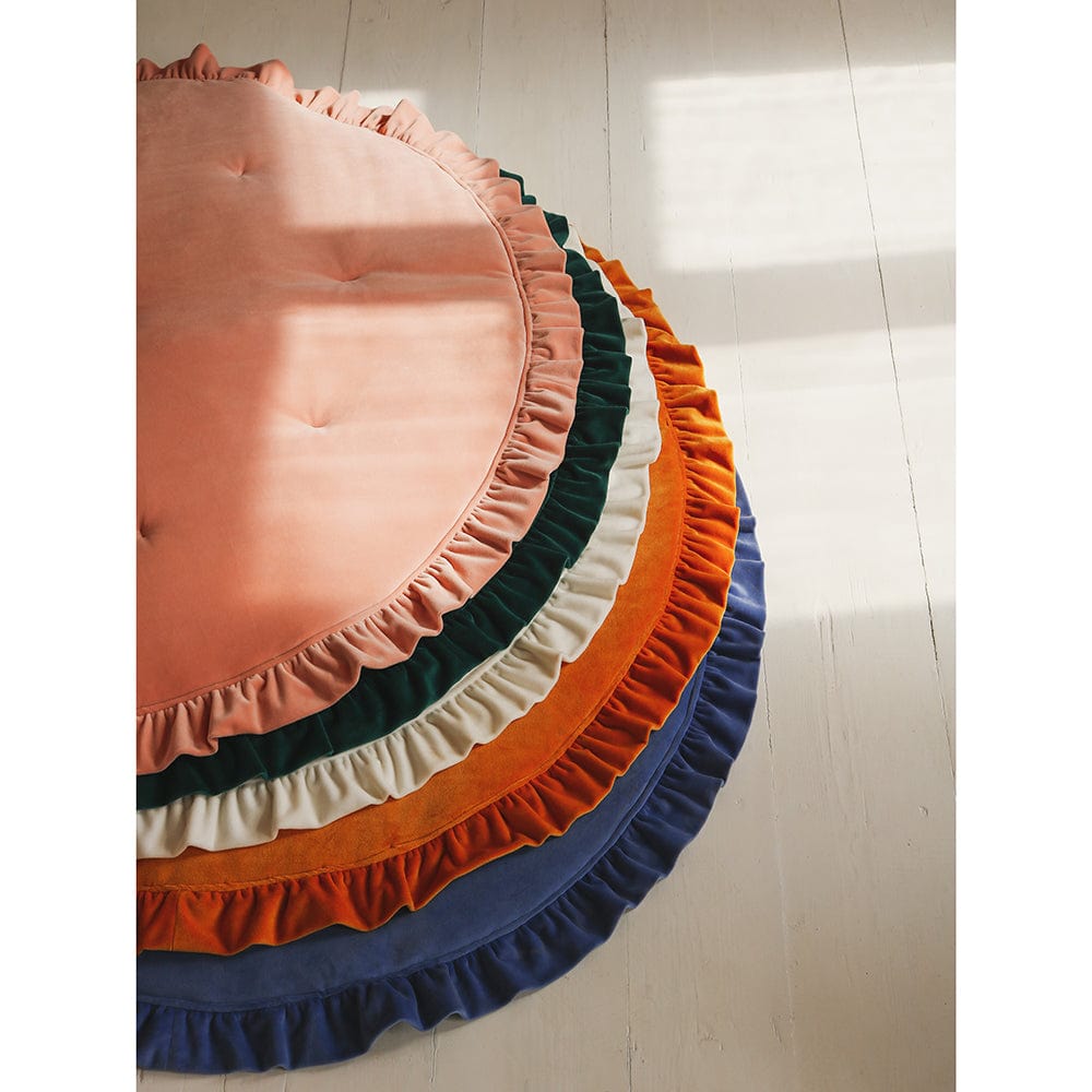 Soft Velvet Mat With Frill White - White - Stylemykid.com